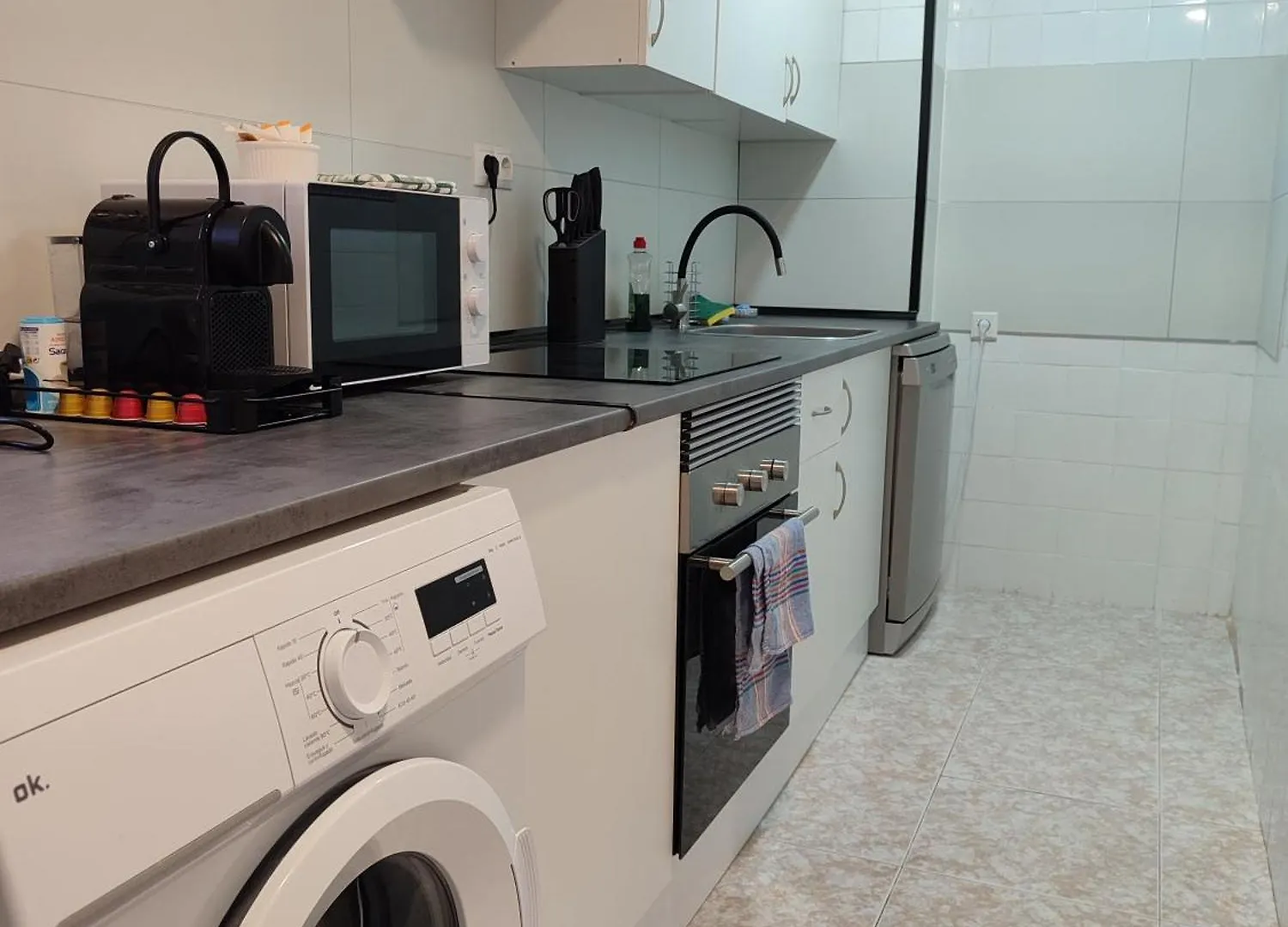 Sea View Apartment - 5 Min Walk To Gibraltar La Linea de la Concepcion 0*,  Spain